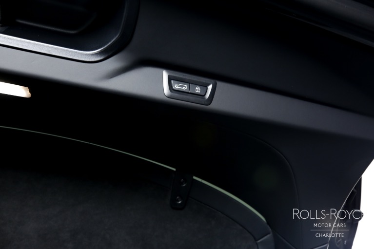 Used-2021-Rolls-Royce-Cullinan