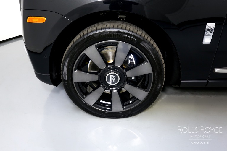 Used-2021-Rolls-Royce-Cullinan