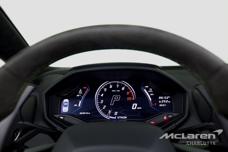 Used-2022-Lamborghini-Huracan-LP-610-2-EVO-Spyder