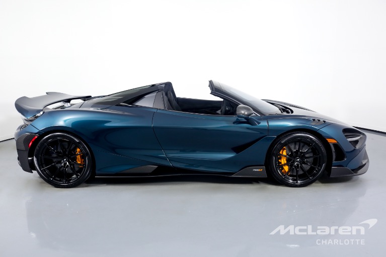 Used-2022-McLaren-765LT-Spider