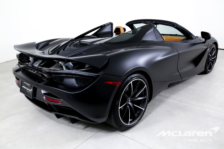 Used-2022-McLaren-720S-Spider-LUXURY