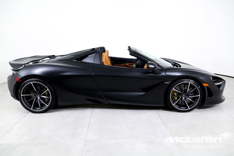 Used-2022-McLaren-720S-Spider-LUXURY