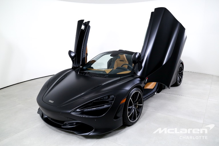 Used-2022-McLaren-720S-Spider-LUXURY