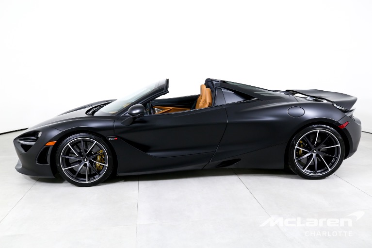 Used-2022-McLaren-720S-Spider-LUXURY