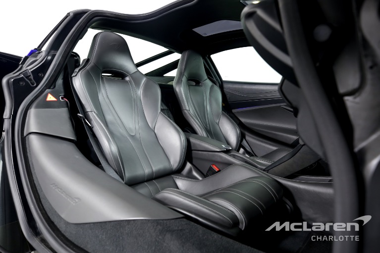 Used-2019-McLaren-720S-LUXURY