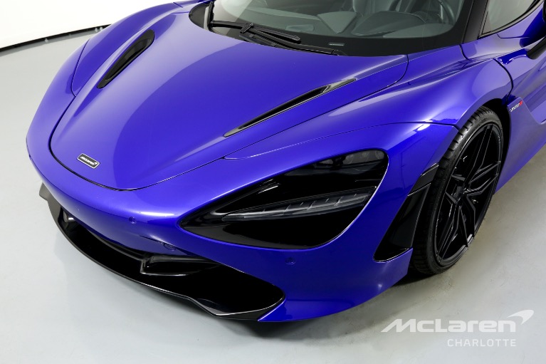 Used-2019-McLaren-720S-LUXURY