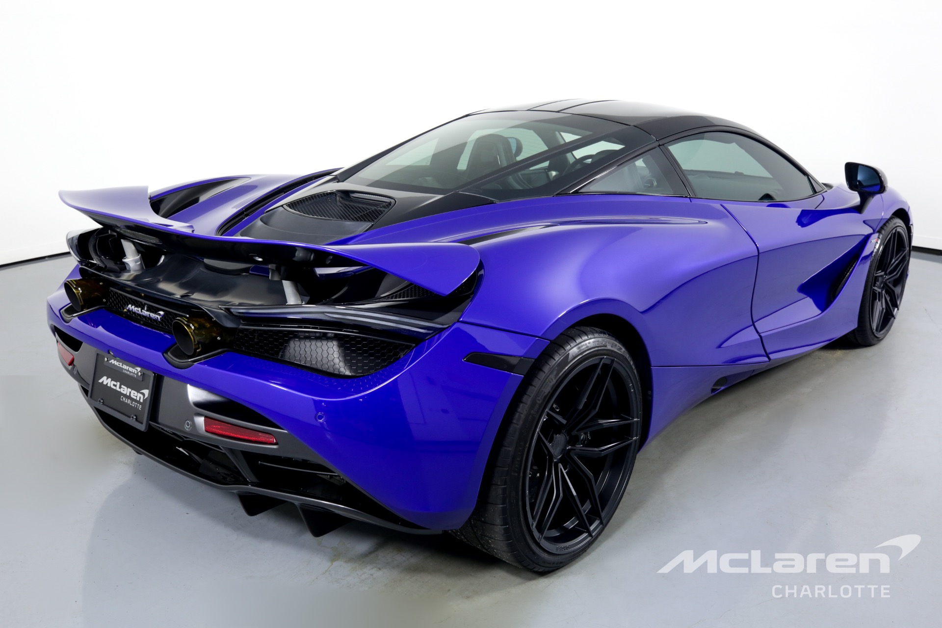 Used 2019 McLaren 720S LUXURY | Charlotte, NC
