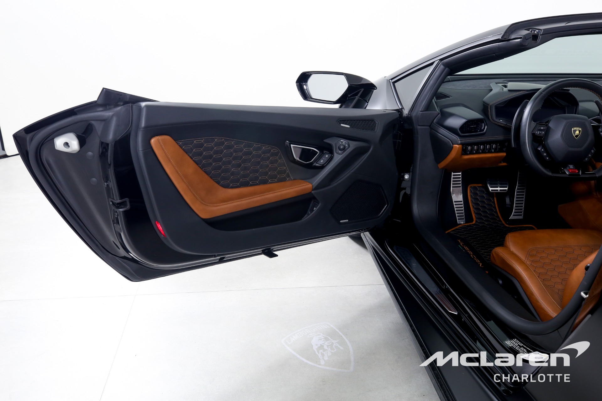 Used 2020 Lamborghini Huracan LP 640-4 EVO Spyder | Charlotte, NC