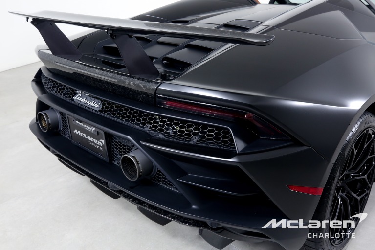 Used-2020-Lamborghini-Huracan-LP-640-4-EVO-Spyder