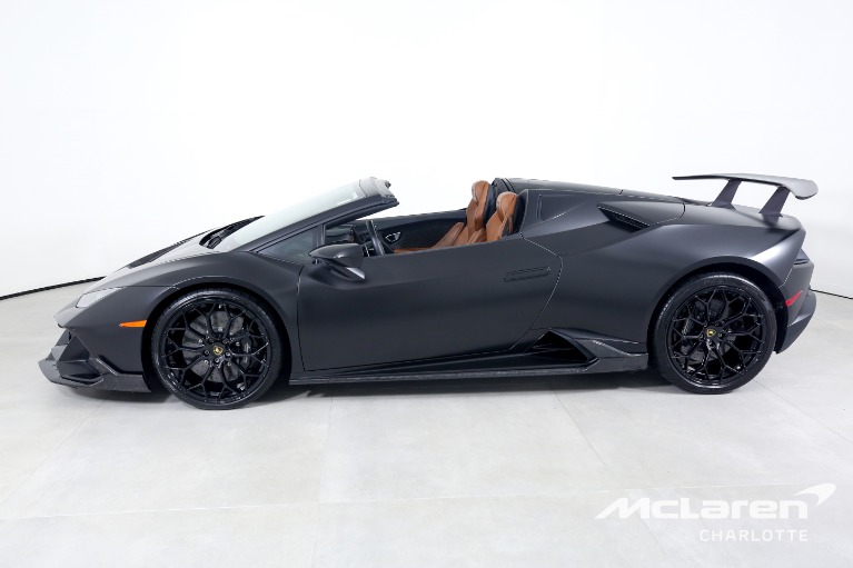Used-2020-Lamborghini-Huracan-LP-640-4-EVO-Spyder