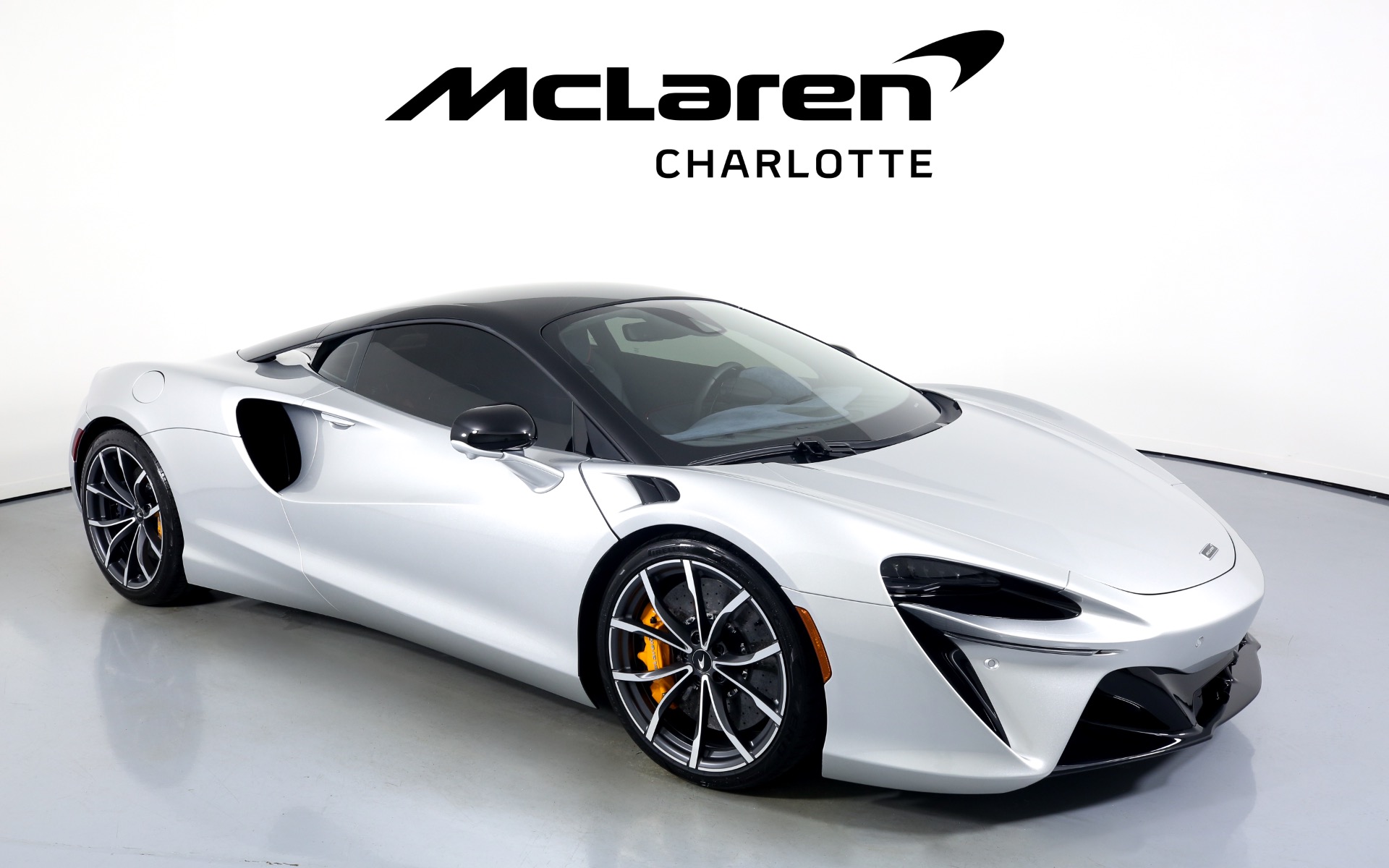 Used 2023 McLaren Artura | Charlotte, NC