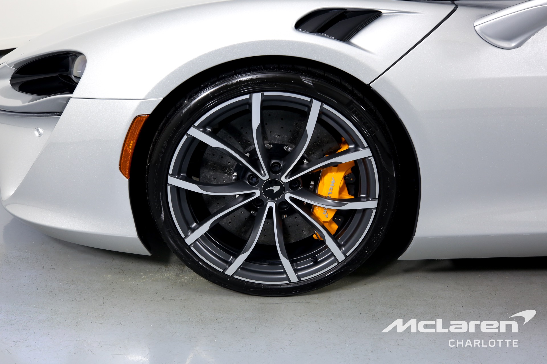 Used 2023 McLaren Artura | Charlotte, NC