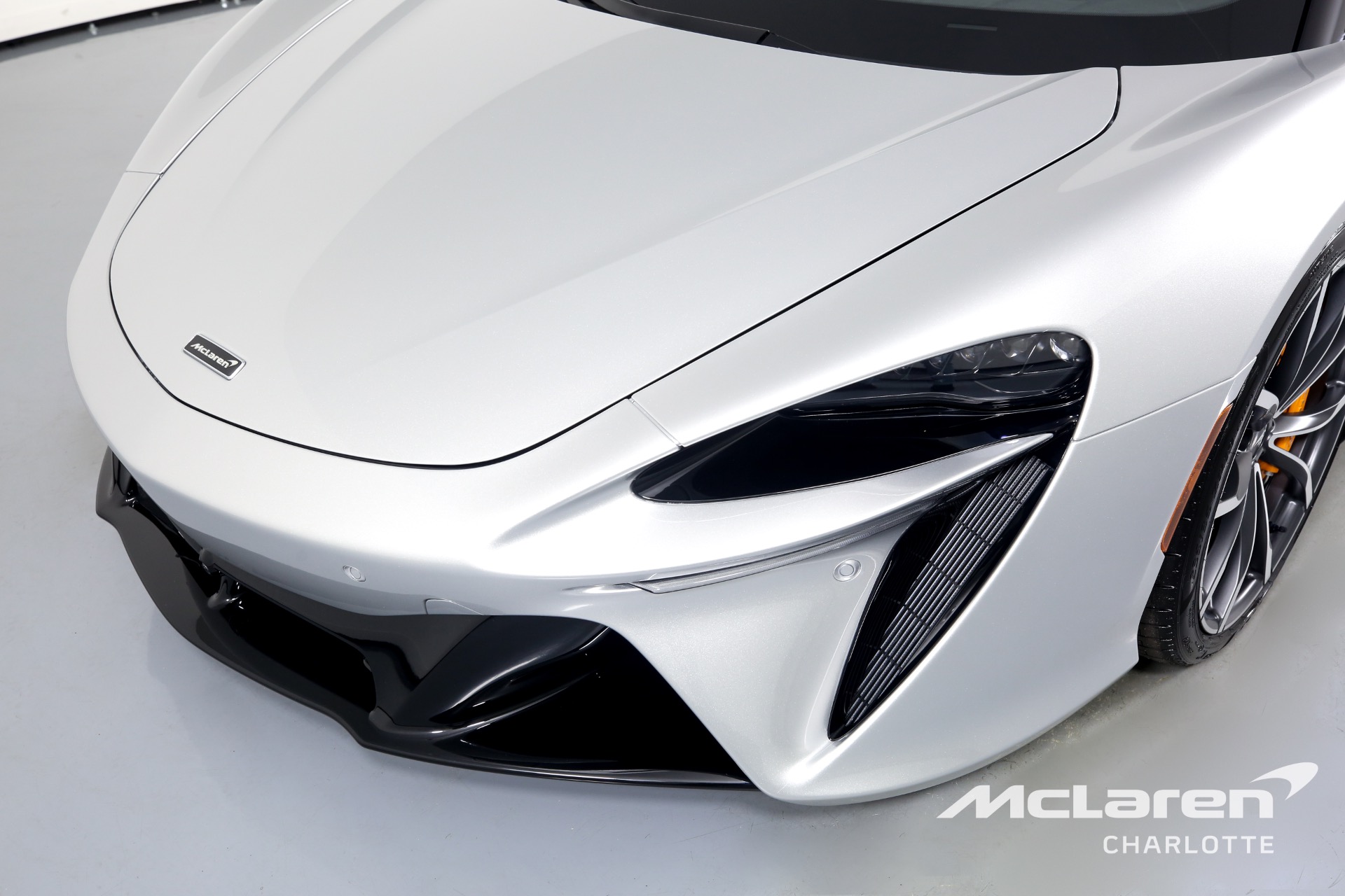 Used 2023 McLaren Artura | Charlotte, NC