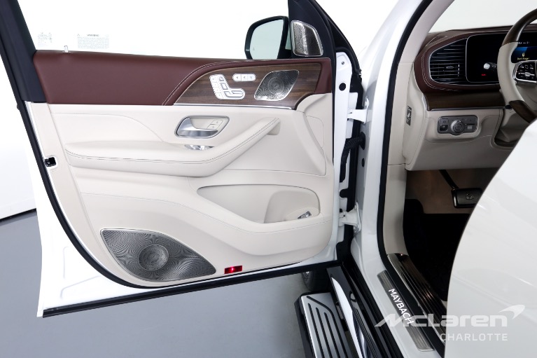 Used-2023-Mercedes-Benz-GLS-Mercedes-Maybach-GLS-600-4MATIC