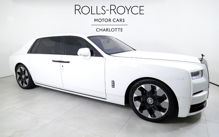 Used-2022-Rolls-Royce-Phantom-EWB