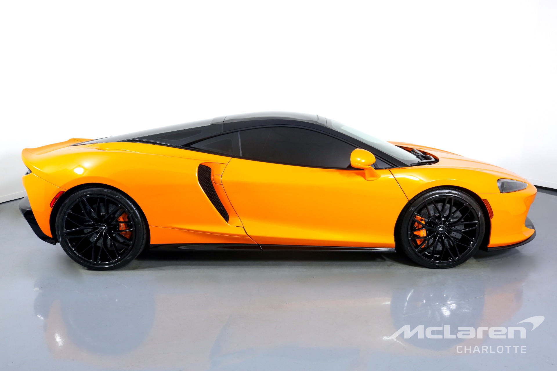 Used 2022 McLaren GT | Charlotte, NC
