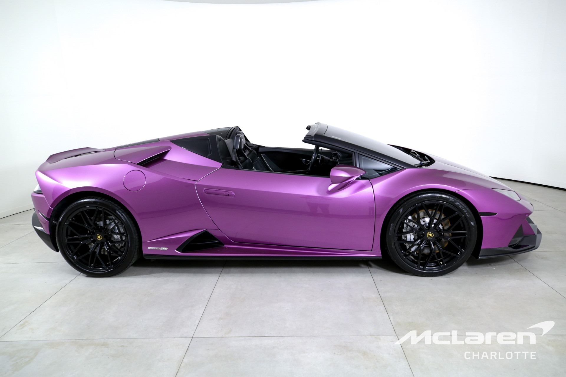 Used 2022 Lamborghini Huracan LP 610-2 EVO Spyder | Charlotte, NC
