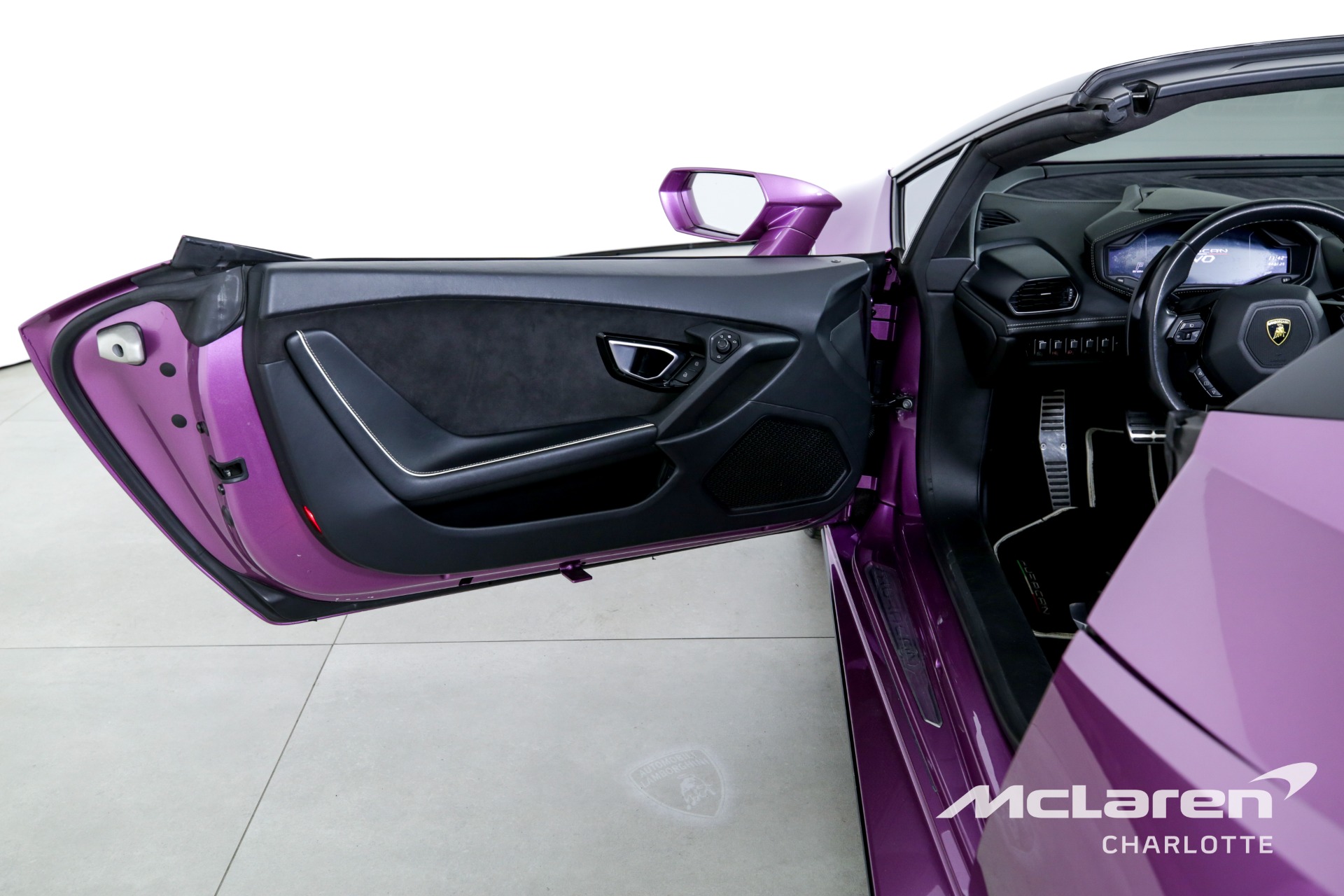 Used 2022 Lamborghini Huracan LP 610-2 EVO Spyder | Charlotte, NC