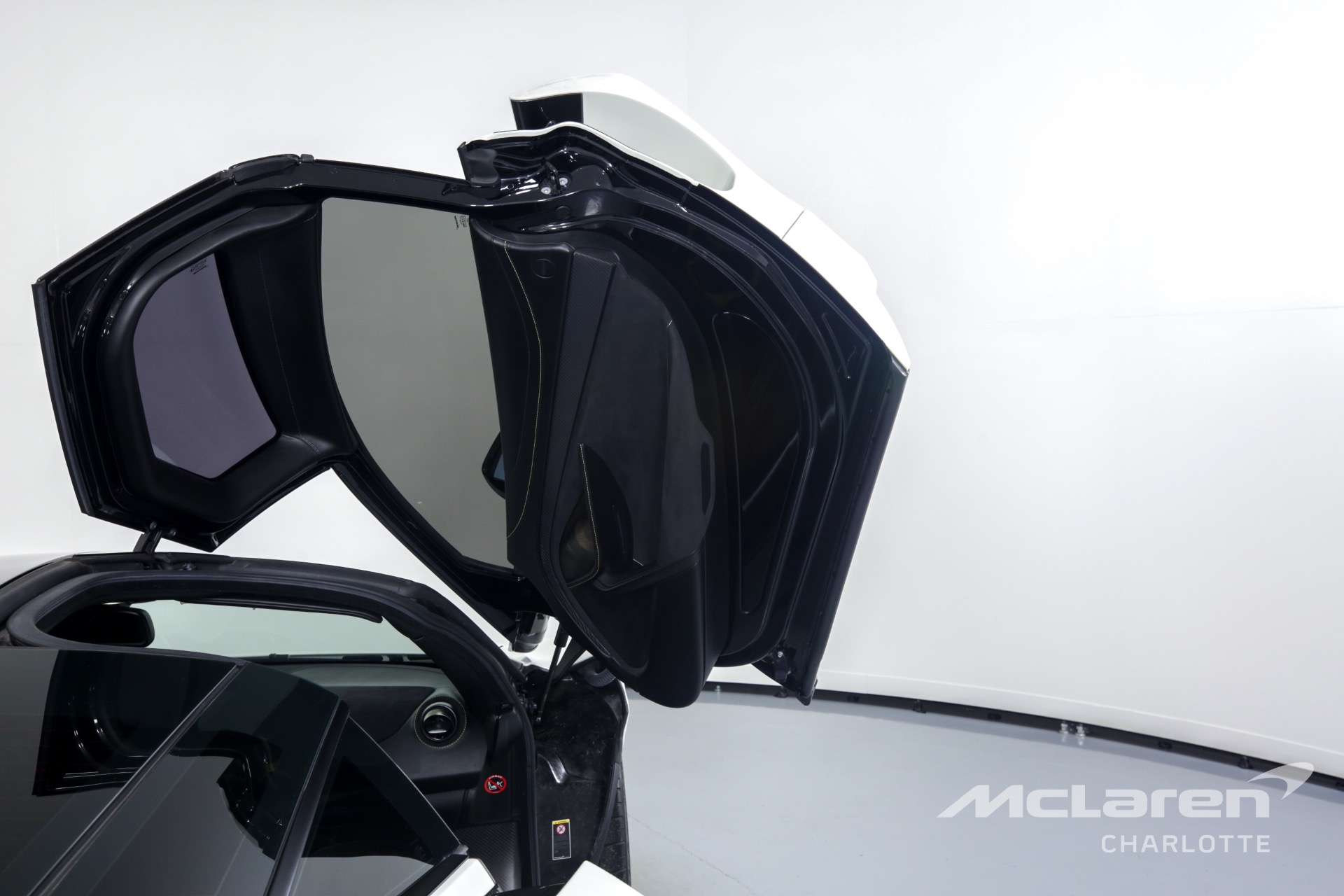 Used 2018 McLaren 720S Performance | Charlotte, NC