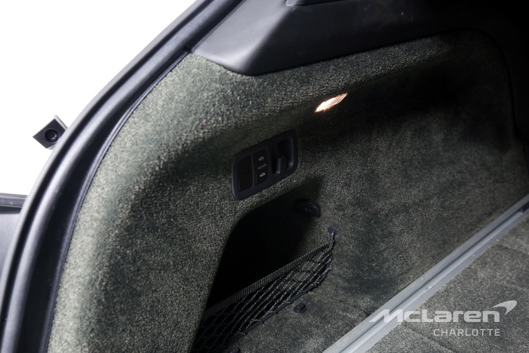 Used-2018-Bentley-Bentayga-Black-Edition