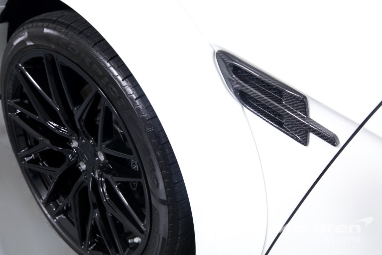 Used-2018-Bentley-Bentayga-Black-Edition