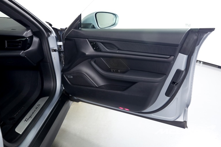 Used-2021-Porsche-Taycan-4S