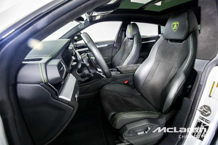 Used-2020-Lamborghini-Urus