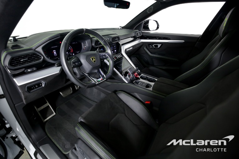 Used-2020-Lamborghini-Urus