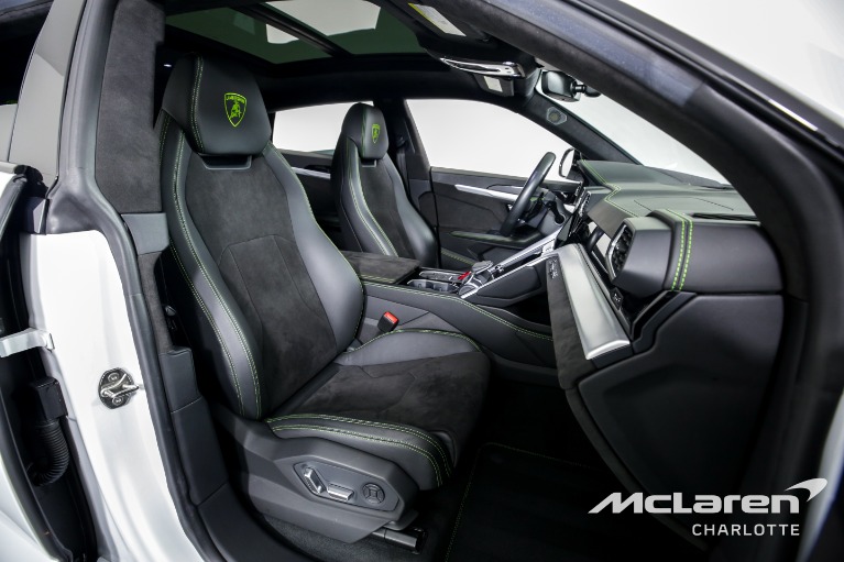 Used-2020-Lamborghini-Urus