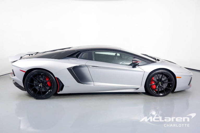 Used-2016-Lamborghini-Aventador-LP-700-4-Pirelli-Edition