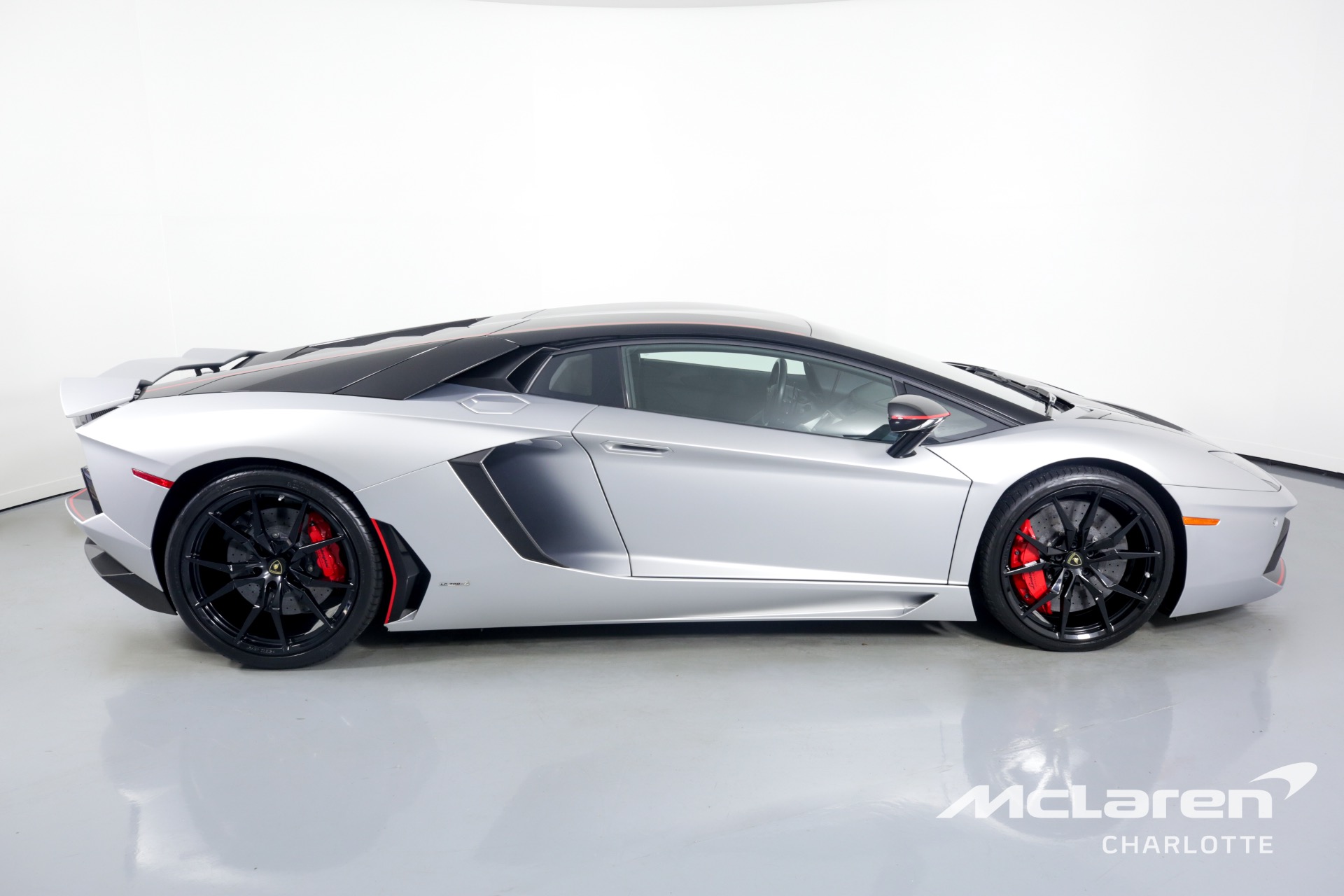 Used 2016 Lamborghini Aventador LP 700-4 Pirelli Edition | Charlotte, NC