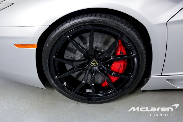 Used-2016-Lamborghini-Aventador-LP-700-4-Pirelli-Edition