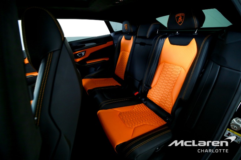 Used-2021-Lamborghini-Urus