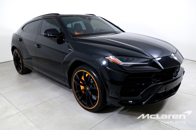 Used-2021-Lamborghini-Urus