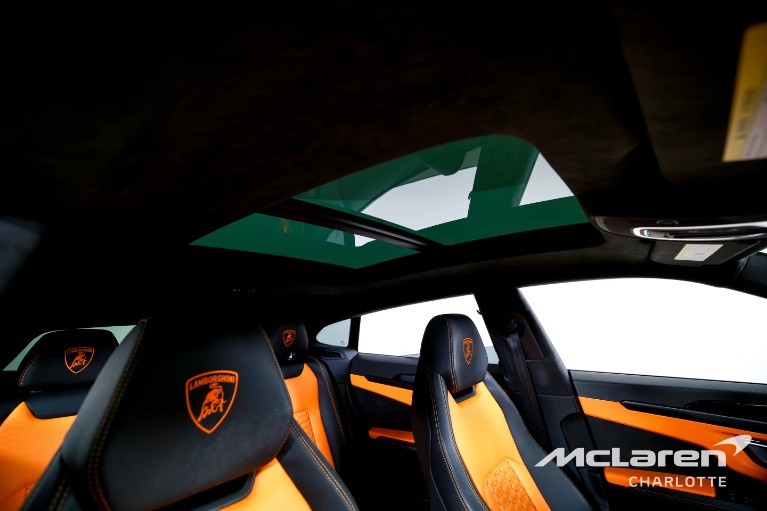 Used-2021-Lamborghini-Urus