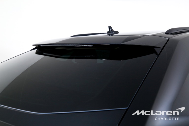 Used-2021-Lamborghini-Urus