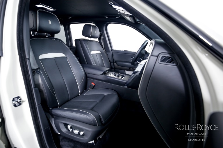 Used-2021-Rolls-Royce-Cullinan