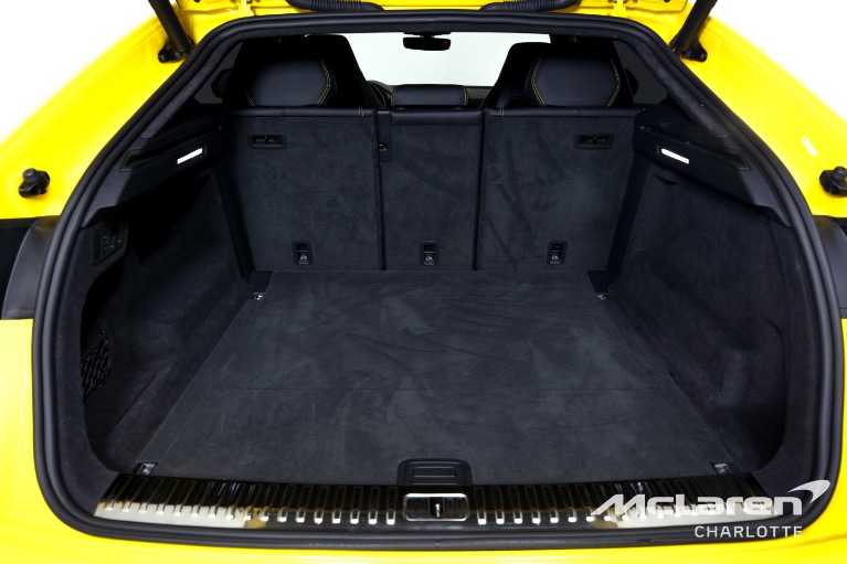 Used-2021-Lamborghini-Urus