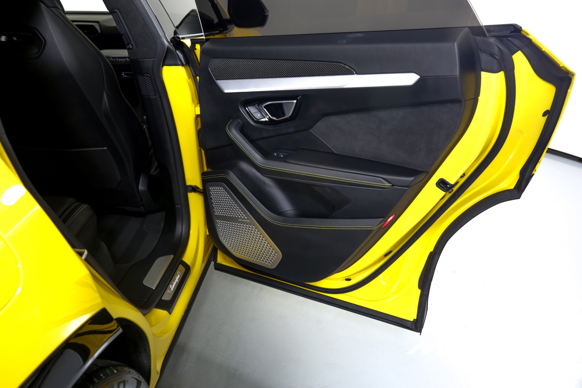 Used 2021 Lamborghini Urus | Charlotte, NC