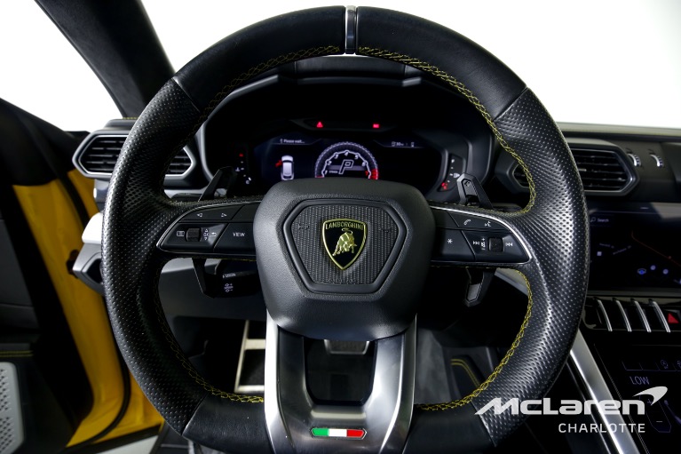 Used-2019-Lamborghini-Urus