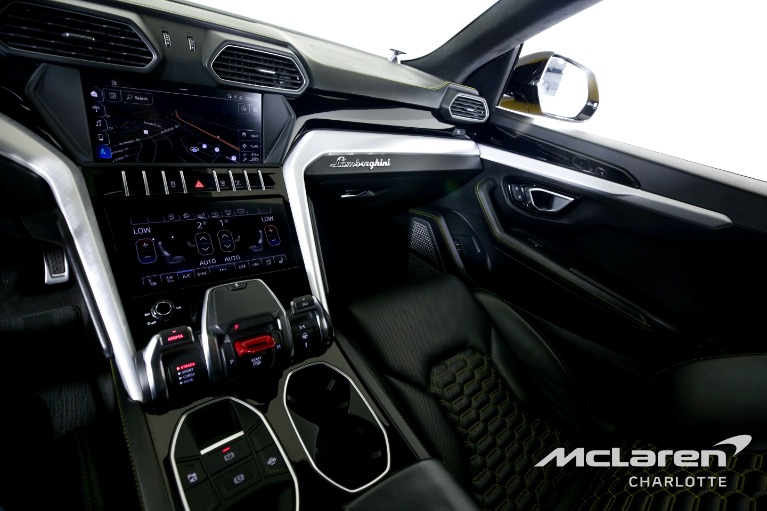 Used-2019-Lamborghini-Urus