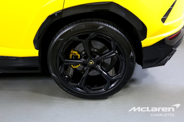 Used-2019-Lamborghini-Urus