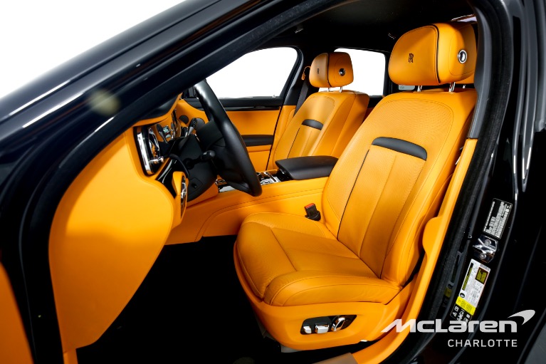 Used-2022-Rolls-Royce-Ghost