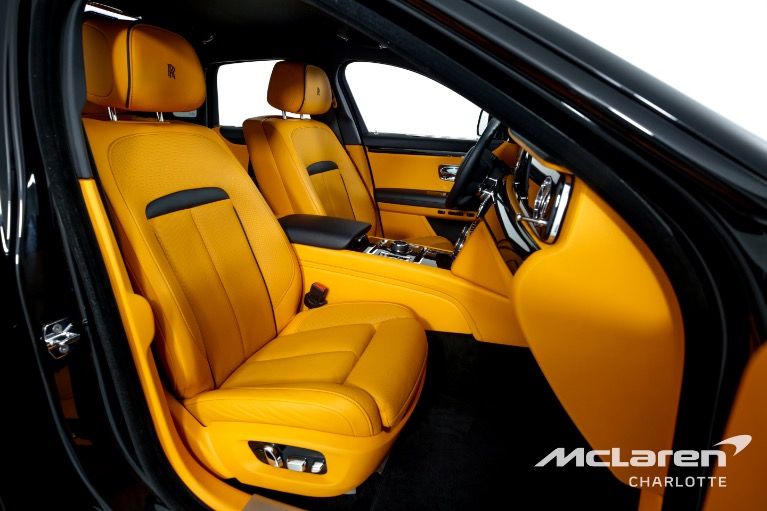 Used-2022-Rolls-Royce-Ghost