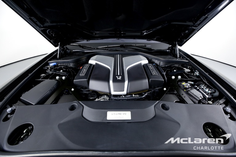 Used-2022-Rolls-Royce-Ghost