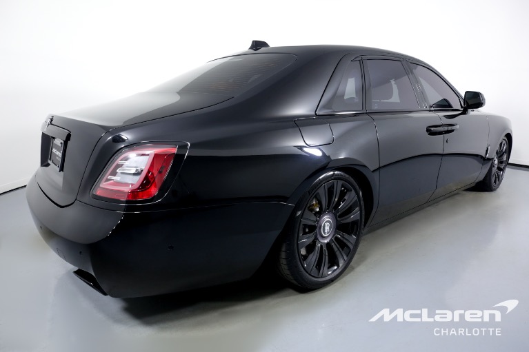 Used-2022-Rolls-Royce-Ghost