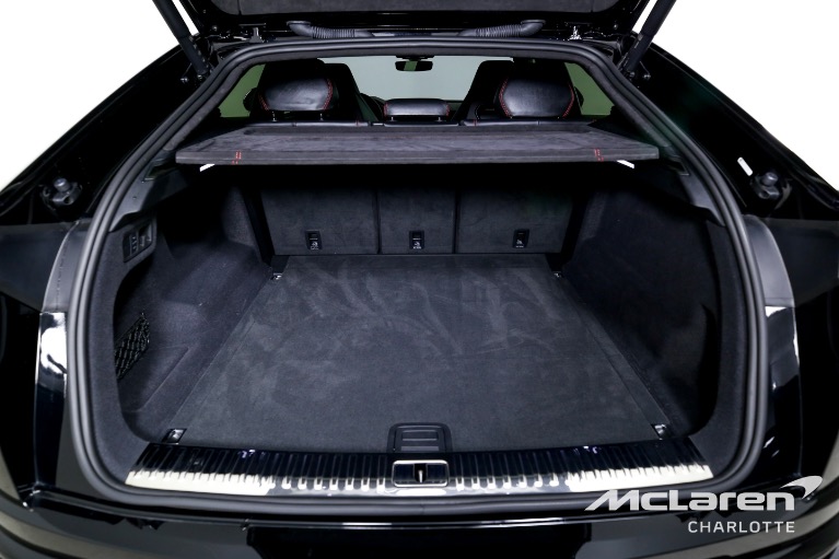 Used-2022-Lamborghini-Urus