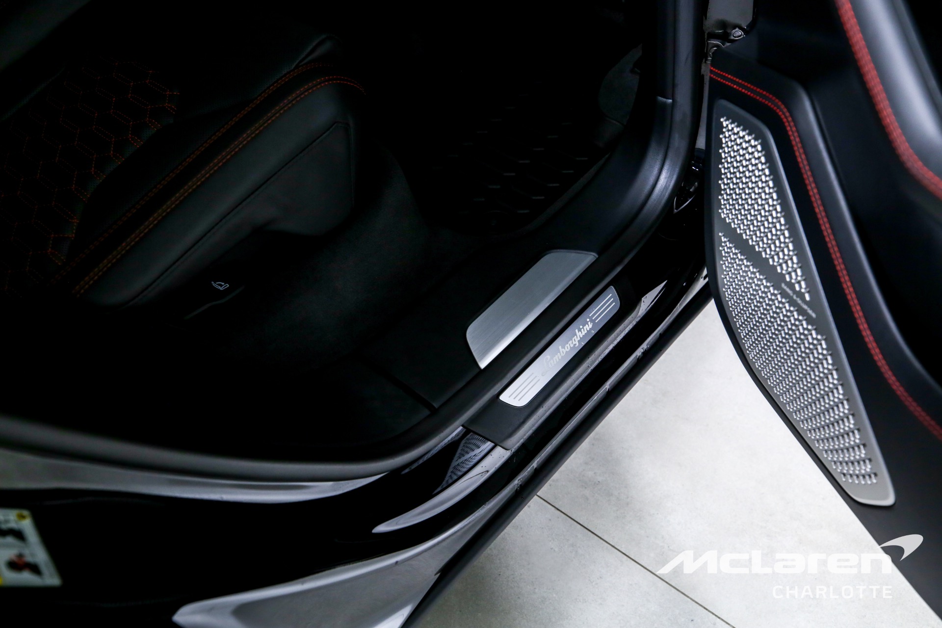 Used 2022 Lamborghini Urus | Charlotte, NC