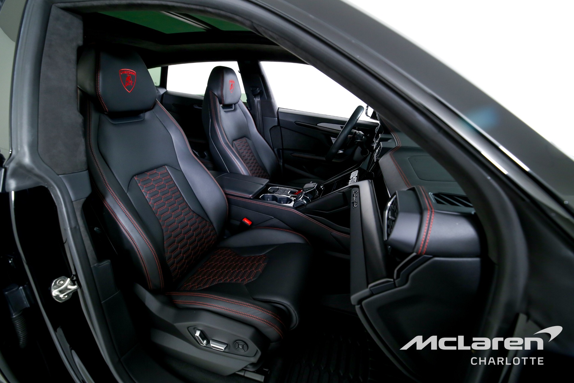 Used 2022 Lamborghini Urus | Charlotte, NC