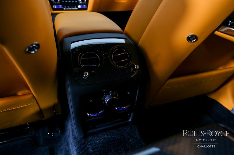 Used-2022-Rolls-Royce-Ghost-Black-Badge